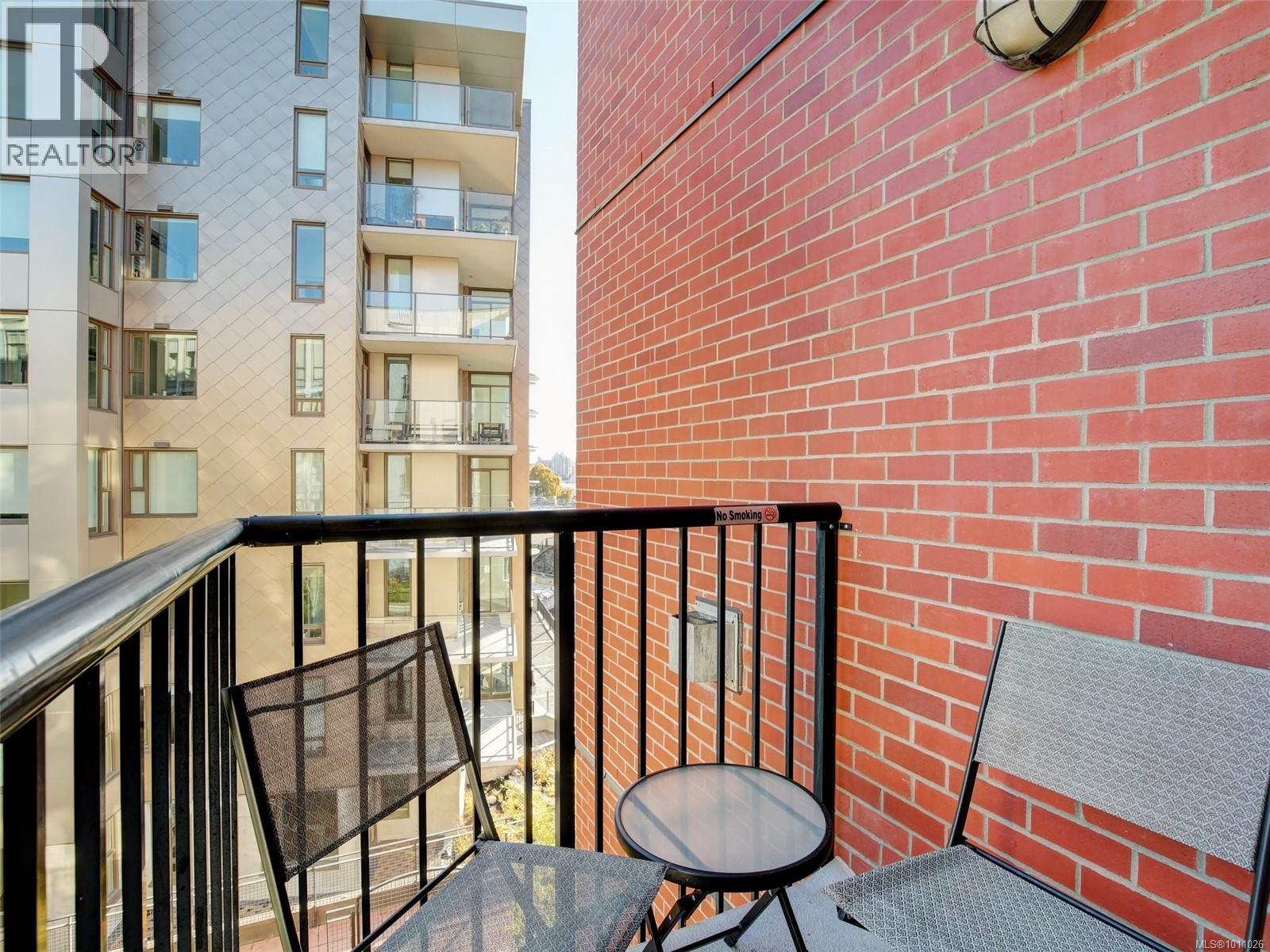 Photo 5 of 310 409 Swift St, Victoria BC