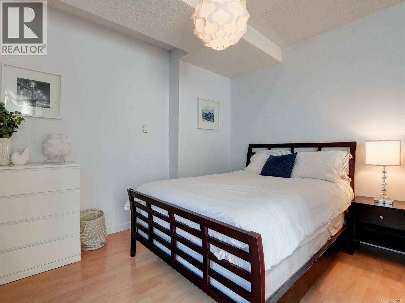 Photo 9 of 310 409 Swift St, Victoria BC