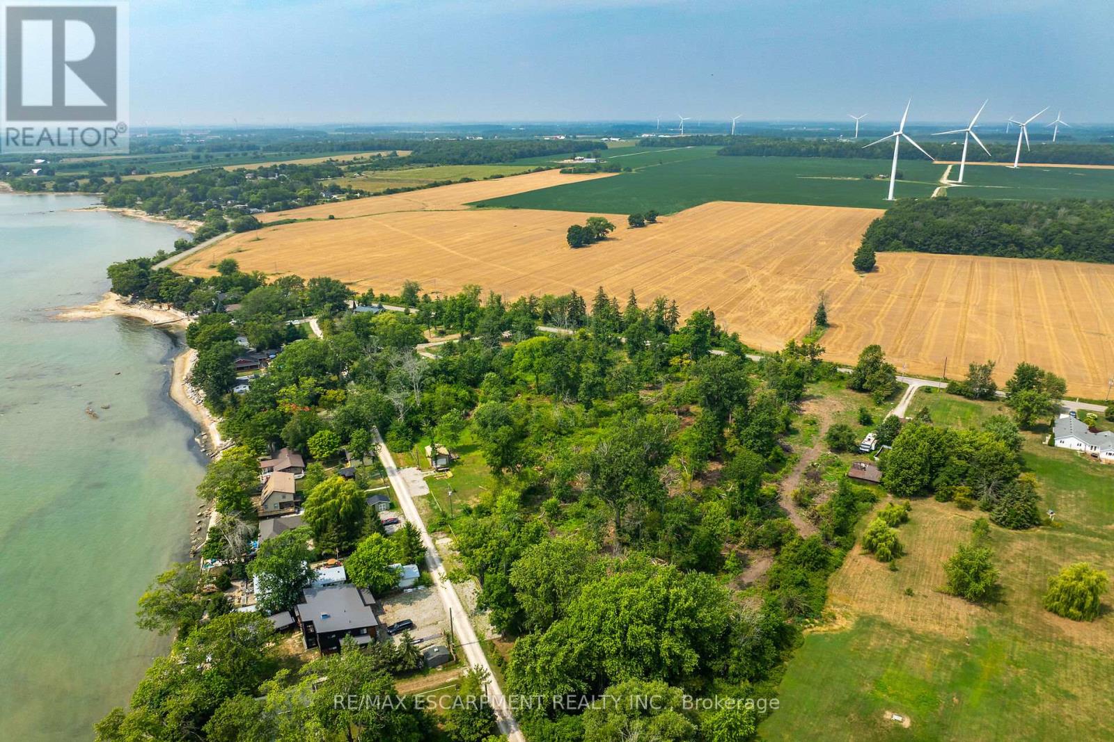 Photo 21 of 394 Lakeshore Road, Haldimand ON