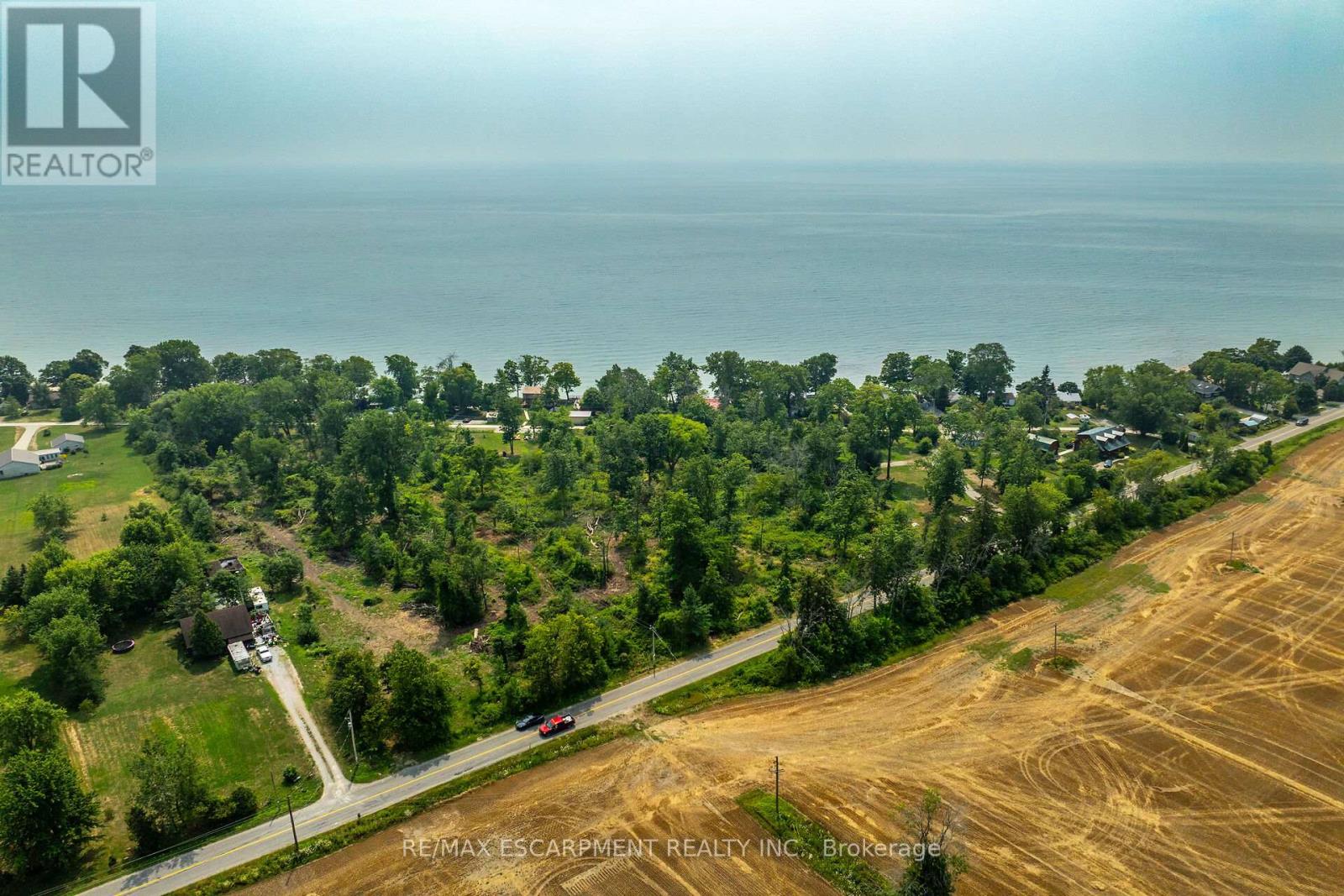 Photo 20 of 394 Lakeshore Road, Haldimand ON