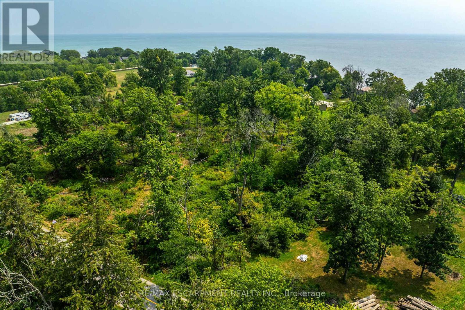 Photo 12 of 394 Lakeshore Road, Haldimand ON