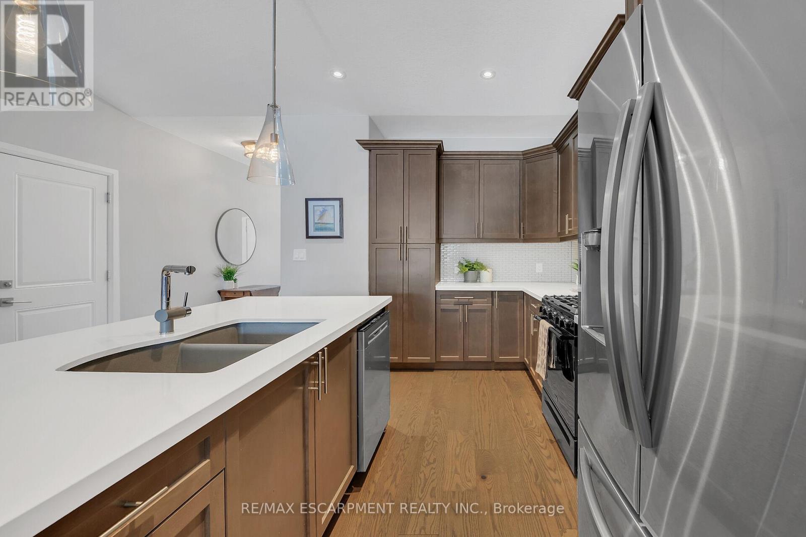 Photo 20 of 7 5 Old Hamilton Road, Norfolk ON