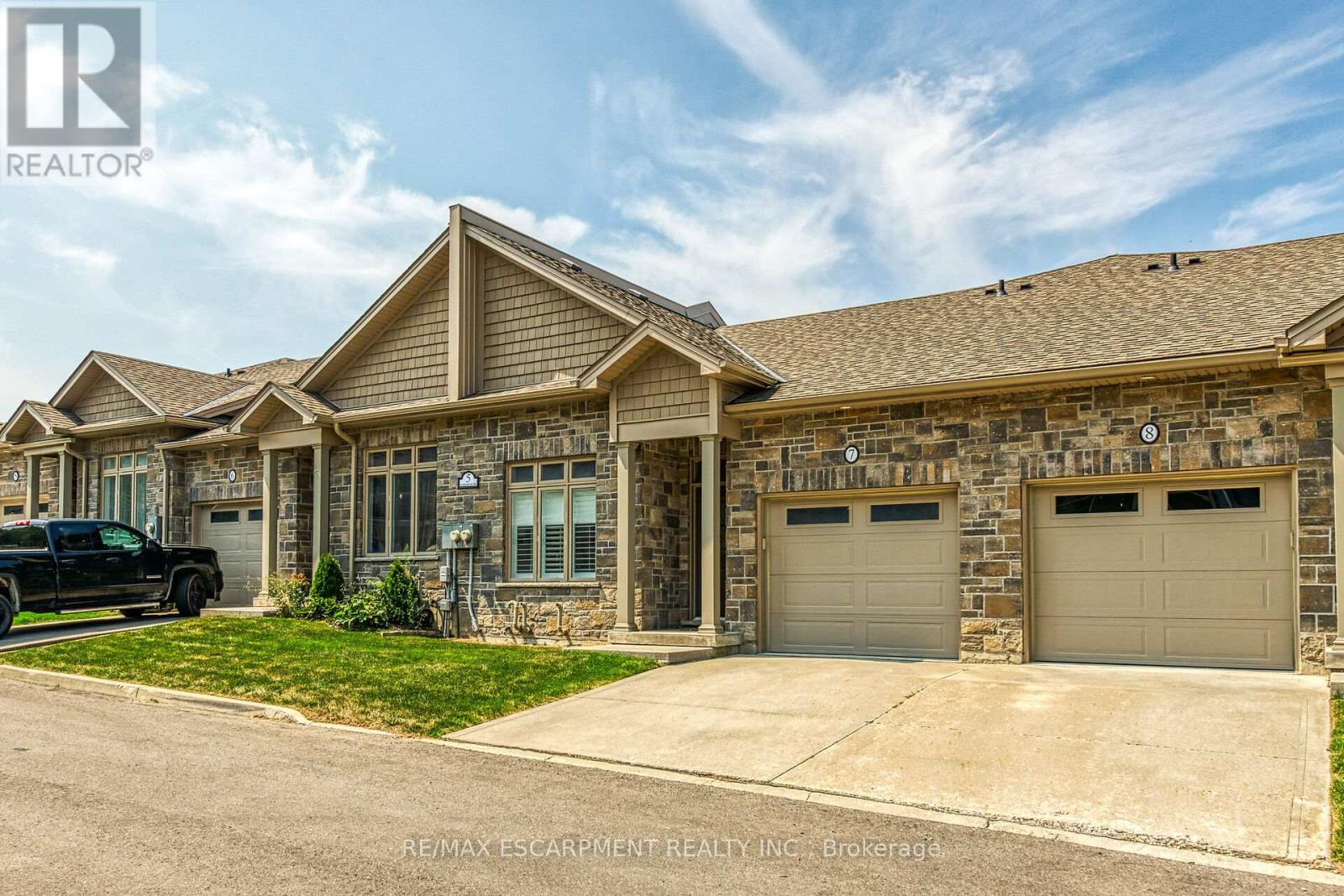 Photo 5 of 7 5 Old Hamilton Road, Norfolk ON