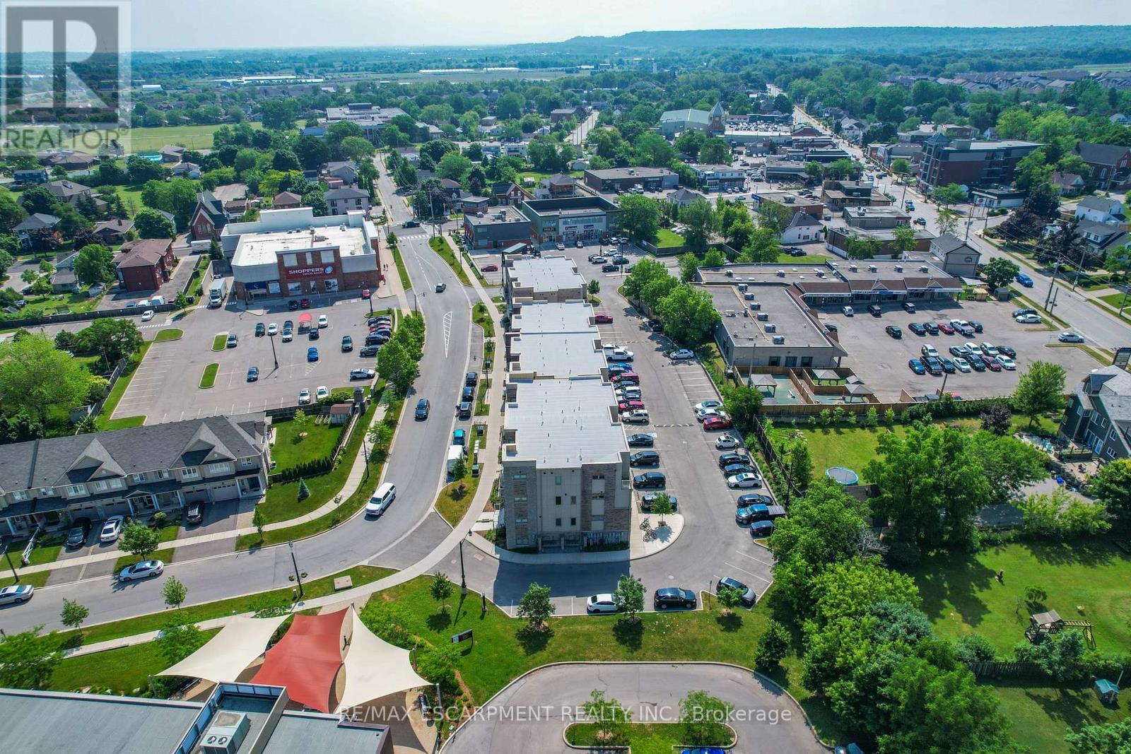 Photo 12 of 10 5016 Serena Drive, Lincoln ON