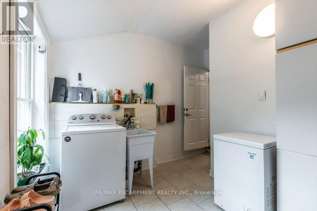 Photo 36 of 346 Hughson Street N, Hamilton ON