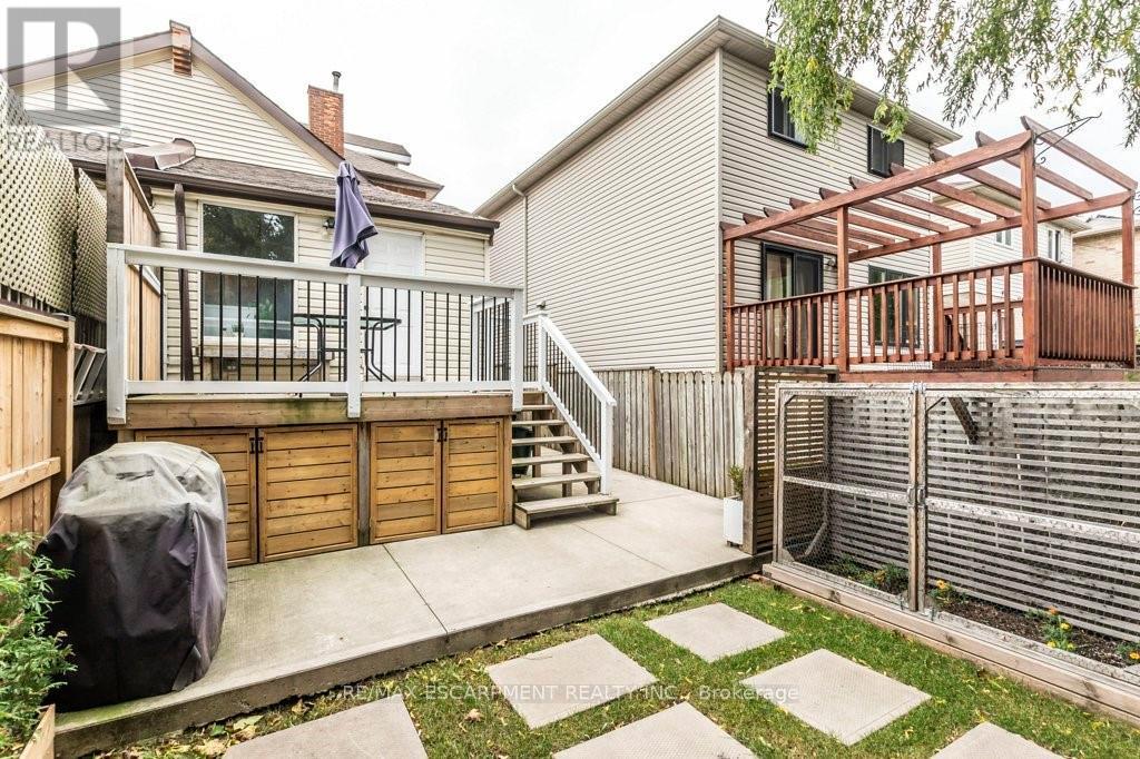 Photo 37 of 346 Hughson Street N, Hamilton ON