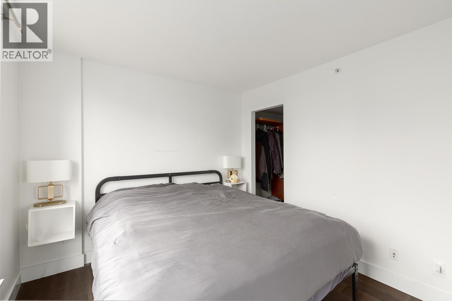 Photo 7 of 2710 928 Beatty Street, Vancouver BC