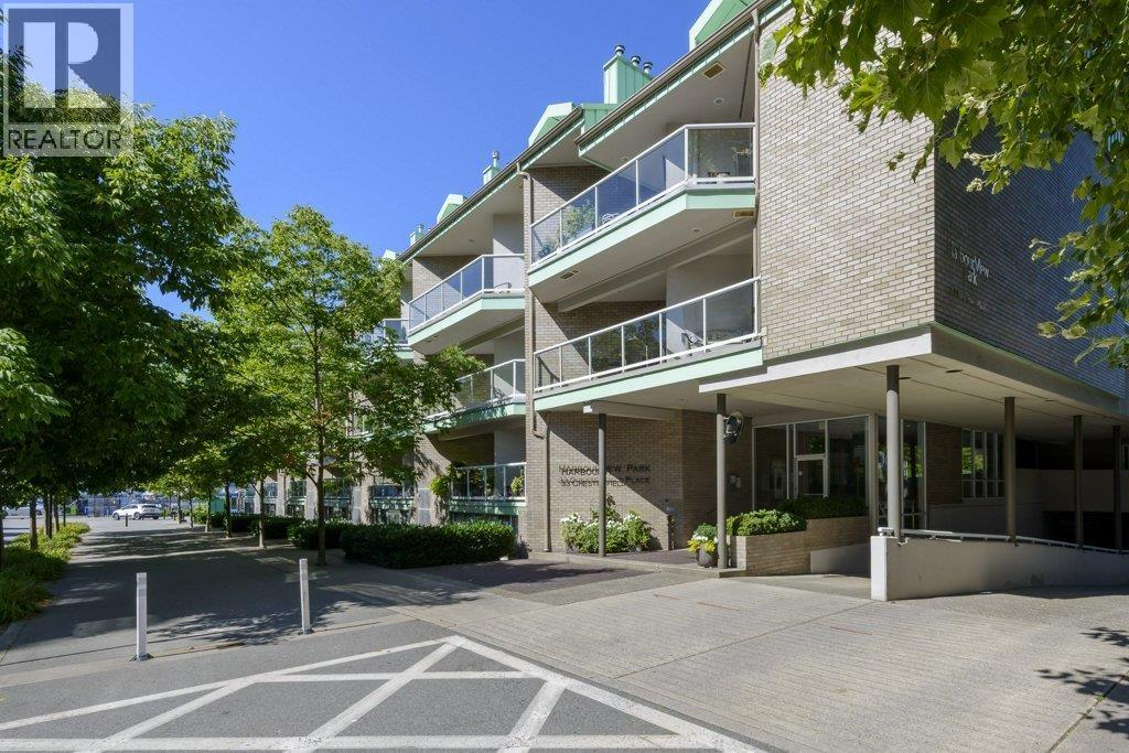 Photo 36 of 2304 33 Chesterfield Place, North Vancouver BC