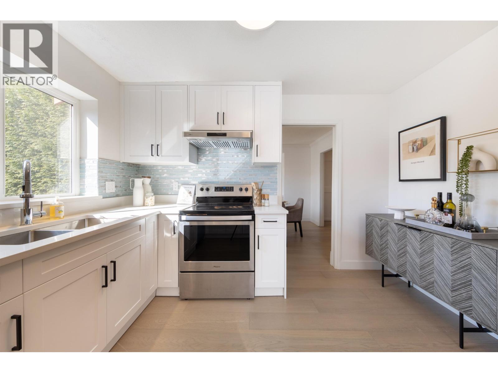 Photo 15 of 10535 Lassam Road, Richmond BC
