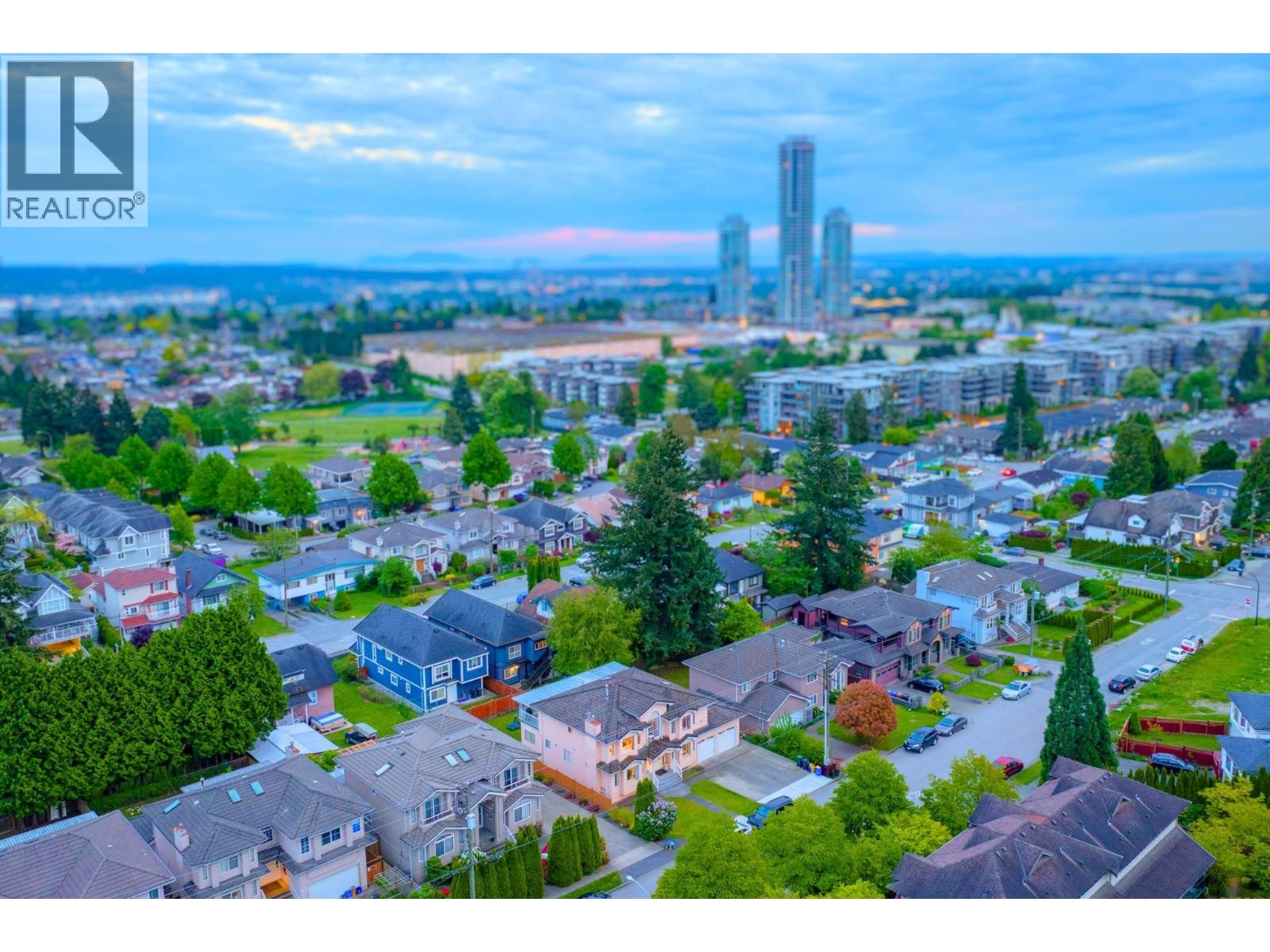Photo 29 of 7336 16th Avenue, Burnaby BC