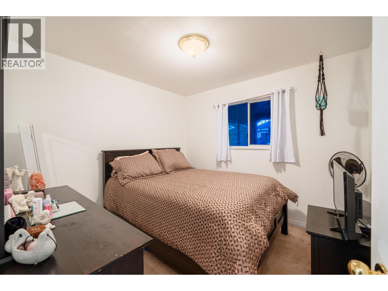 Photo 18 of 7336 16th Avenue, Burnaby BC