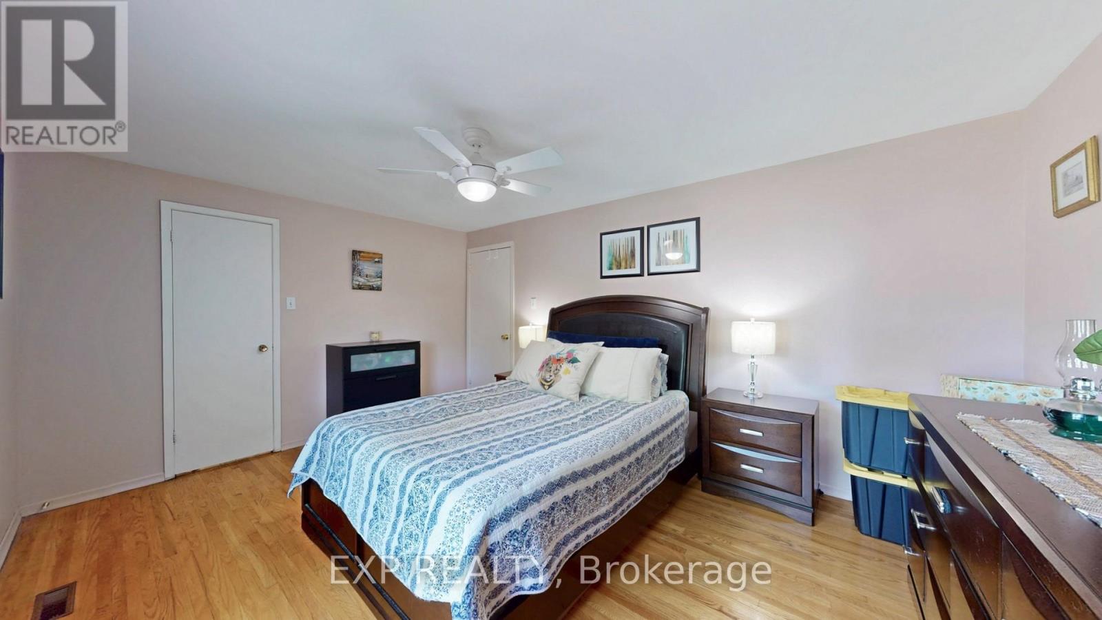 Photo 24 of 73 1235 Radom Street, Pickering ON