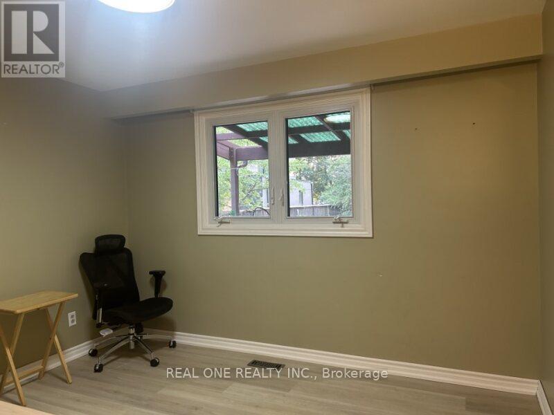 Photo 10 of 30 Bobmar Road, Toronto ON