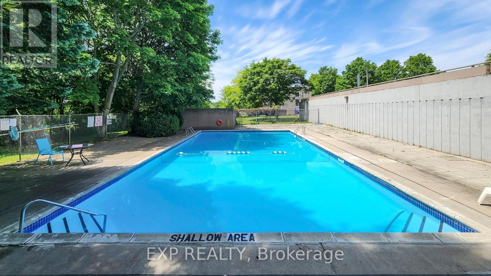 Photo 10 of 73 1235 Radom Street, Pickering ON