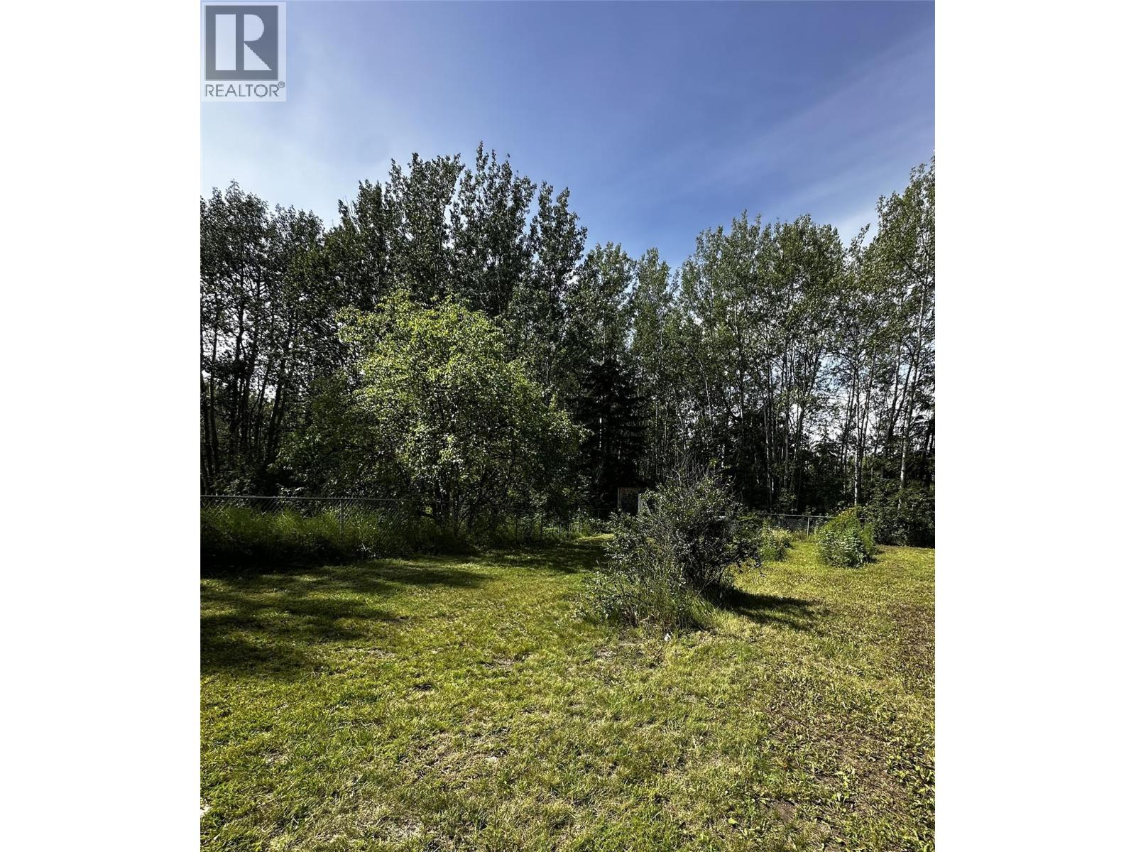 6708 Dokkie Subdivision, Chetwynd