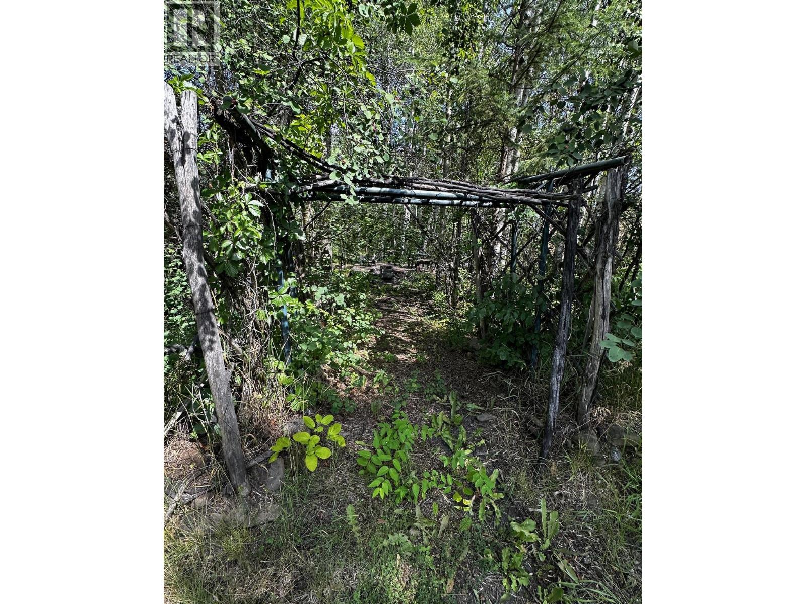 6708 Dokkie Subdivision, Chetwynd