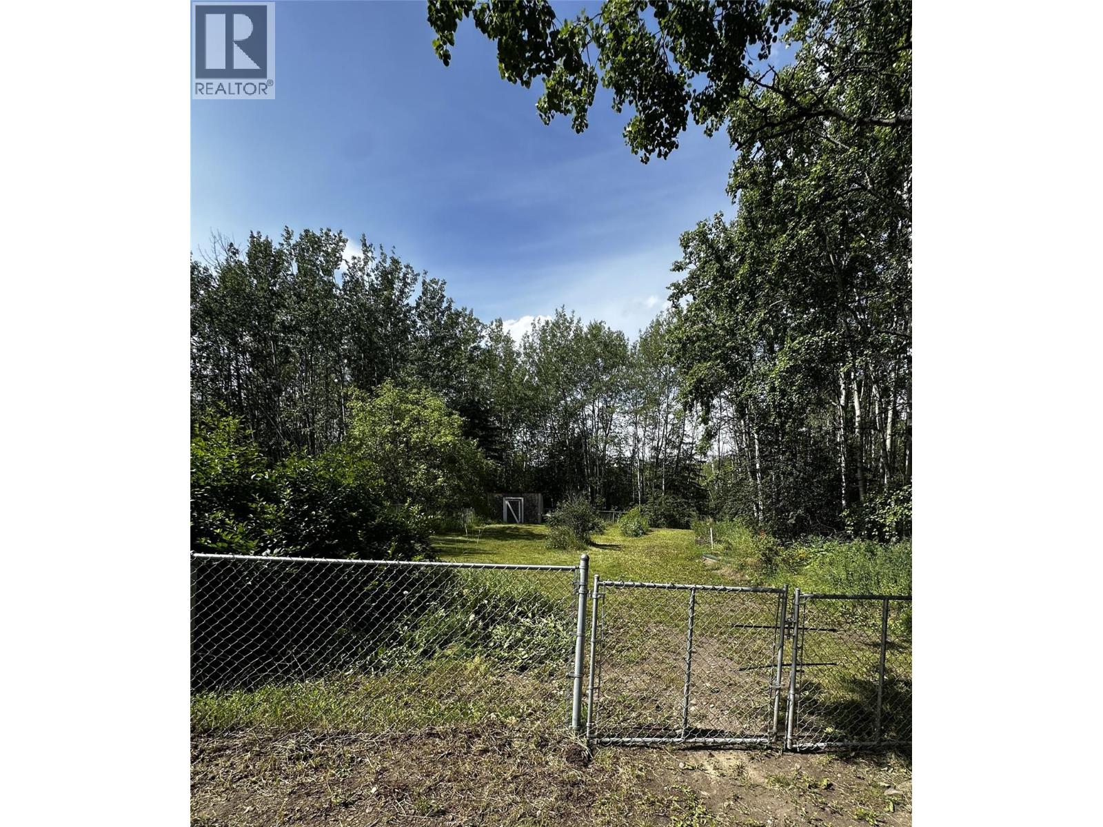 6708 Dokkie Subdivision, Chetwynd