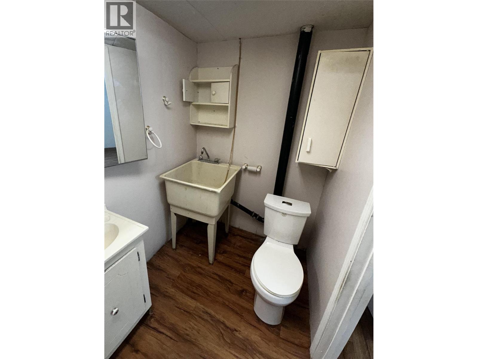 6708 Dokkie Subdivision, Chetwynd