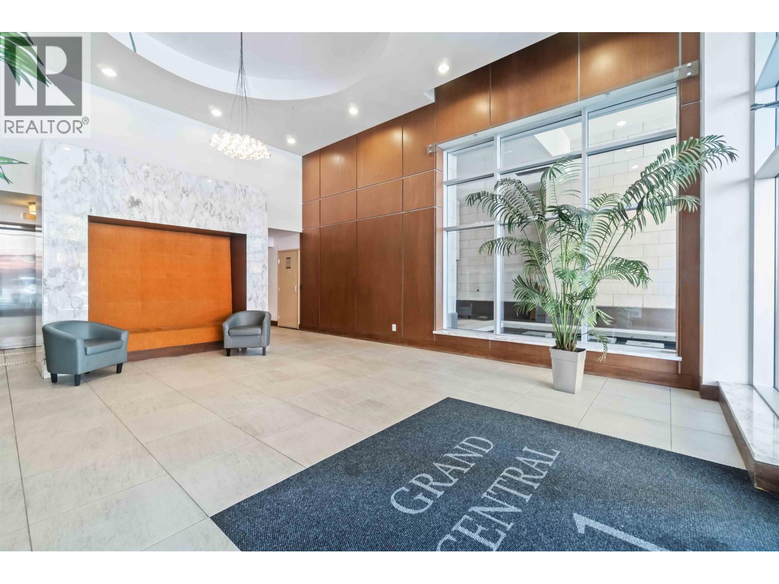 Photo 5 of 2102 2978 Glen Drive, Coquitlam BC
