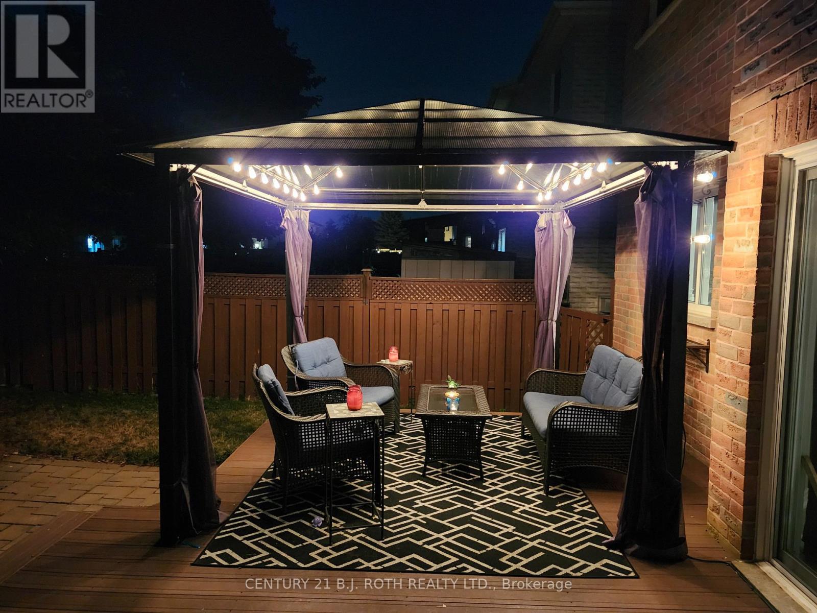Photo 38 of 28 Shaina Court, Barrie ON