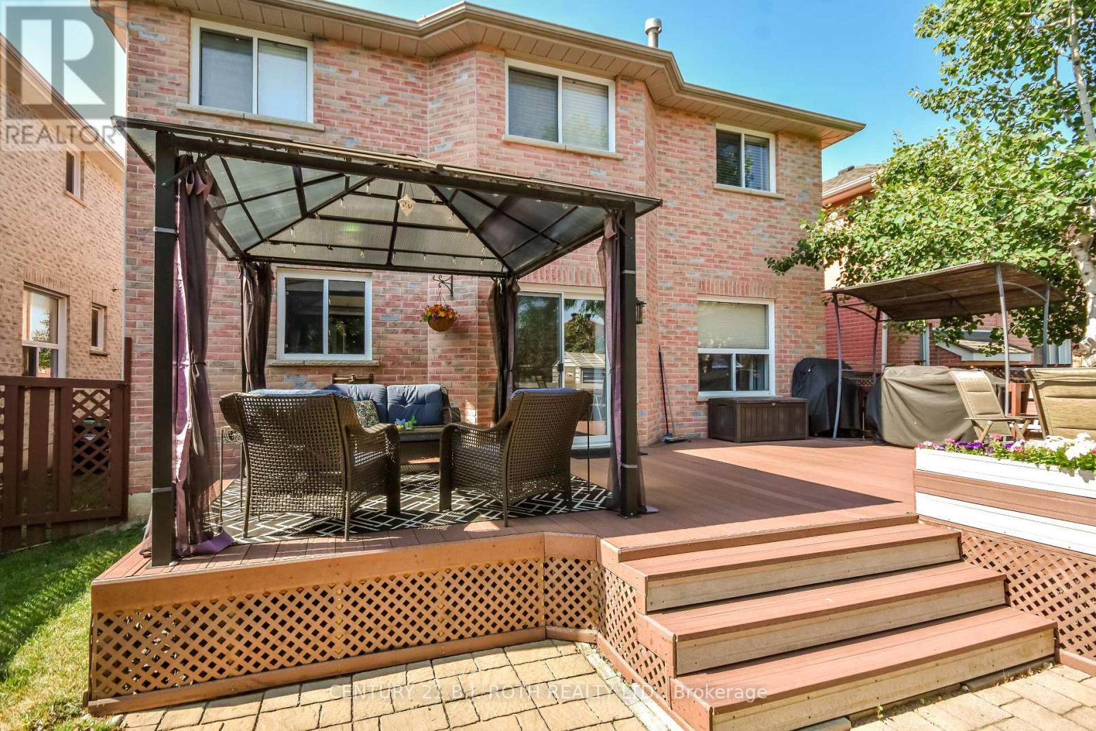 Photo 39 of 28 Shaina Court, Barrie ON