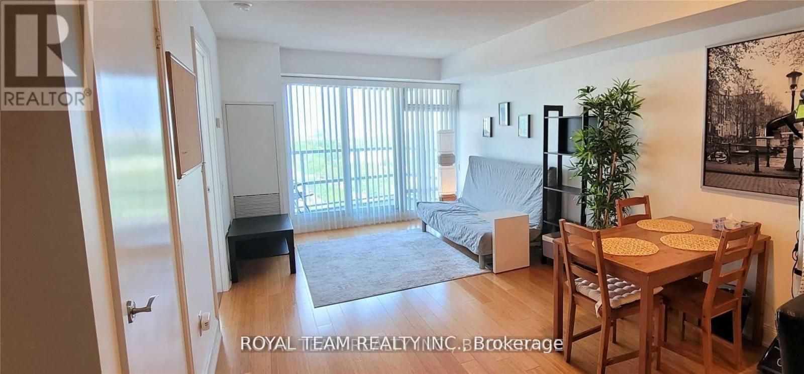 Photo 6 of 2312 2181 Yonge Street, Toronto ON