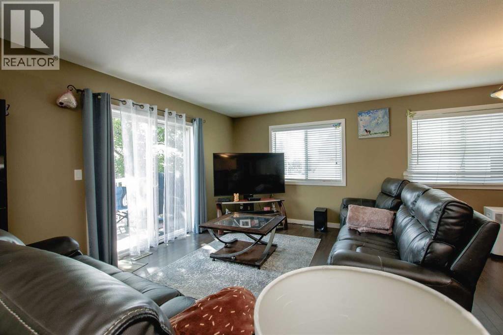 Photo 9 of A B 10028 104 Avenue, Grande Prairie AB
