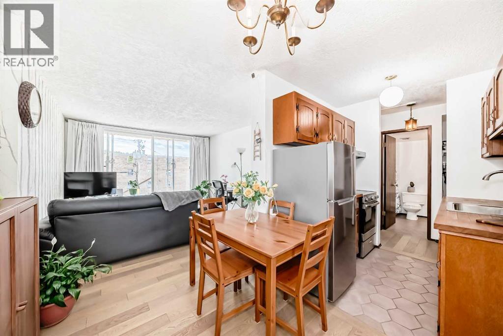 Photo 5 of 305 635 57 Avenue Sw, Calgary AB