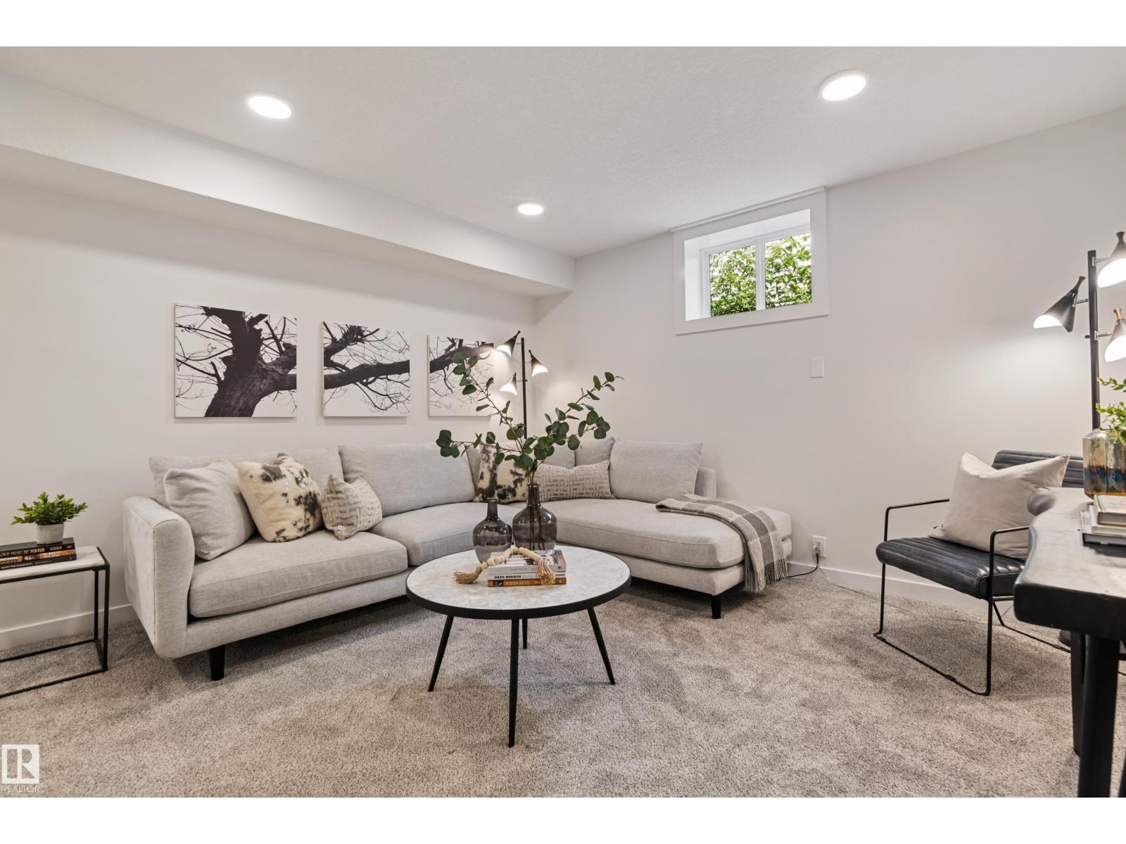 Photo 38 of 12815 119 Av Nw, Edmonton AB