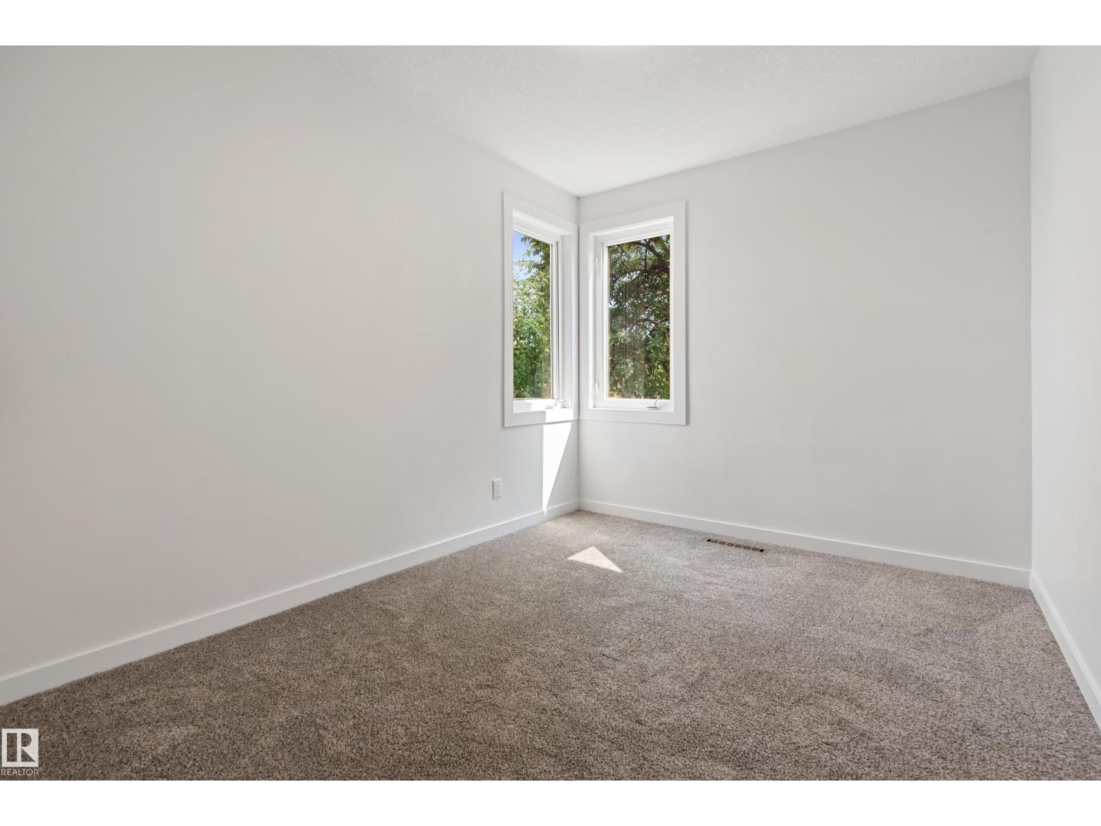 Photo 27 of 12815 119 Av Nw, Edmonton AB