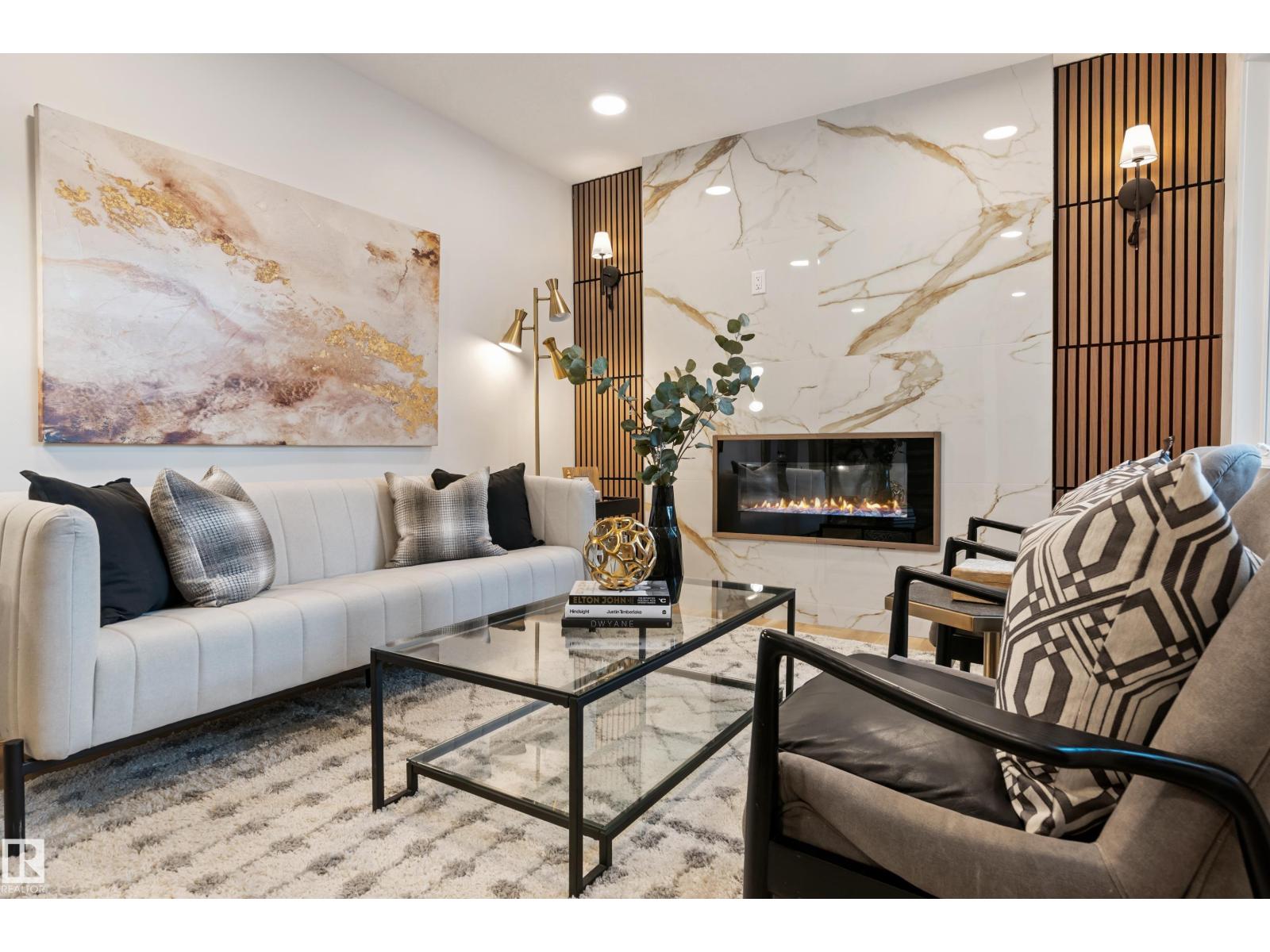 Photo 9 of 12815 119 Av Nw, Edmonton AB