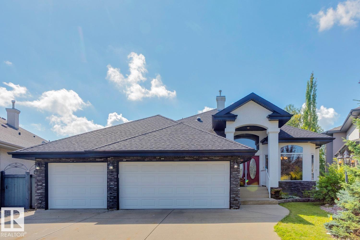 Photo 1 of 1832 Bowman Pt Sw, Edmonton AB