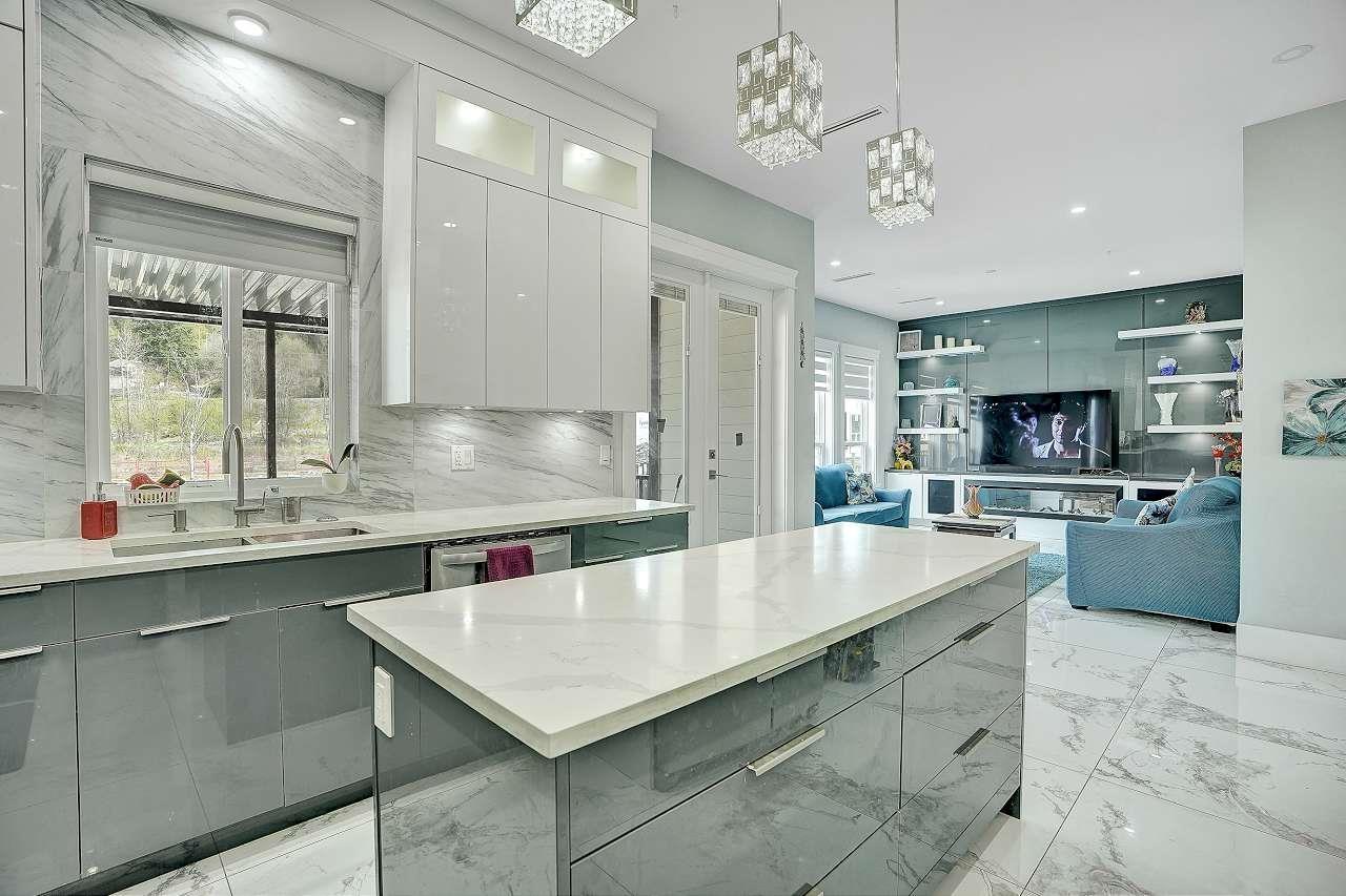 Photo 1 of 10620 124 Street Street, Surrey BC