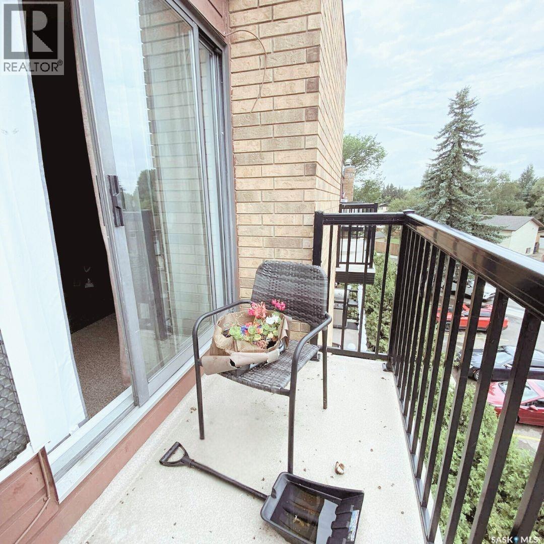 Photo 14 of 407 D 802 Kingsmere Boulevard, Saskatoon SK