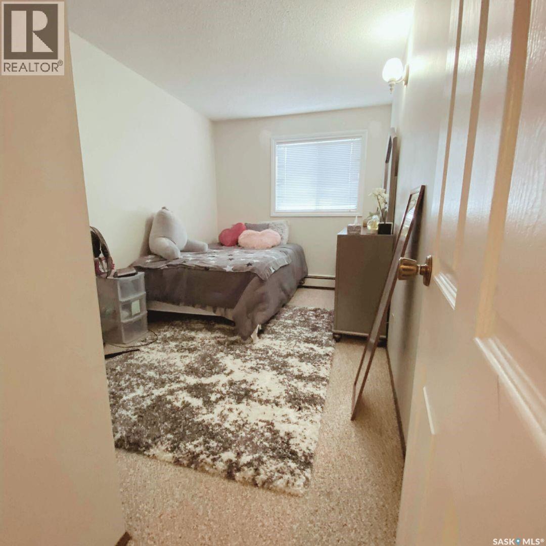 Photo 4 of 407 D 802 Kingsmere Boulevard, Saskatoon SK