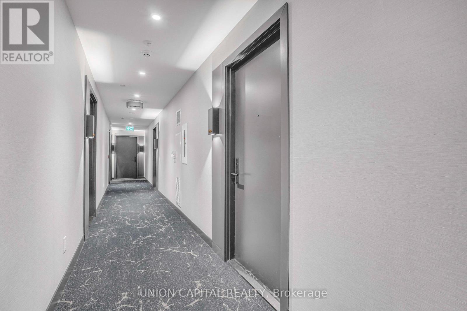 Photo 2 of 419 500 Dupont Street, Toronto ON