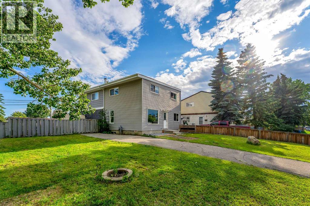 Single Family House for Sale in  A Avenue SE Forest Heights Calgary 