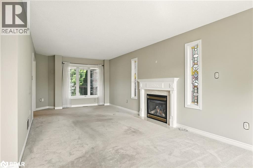 Photo 7 of 39 Lang Drive, Barrie ON