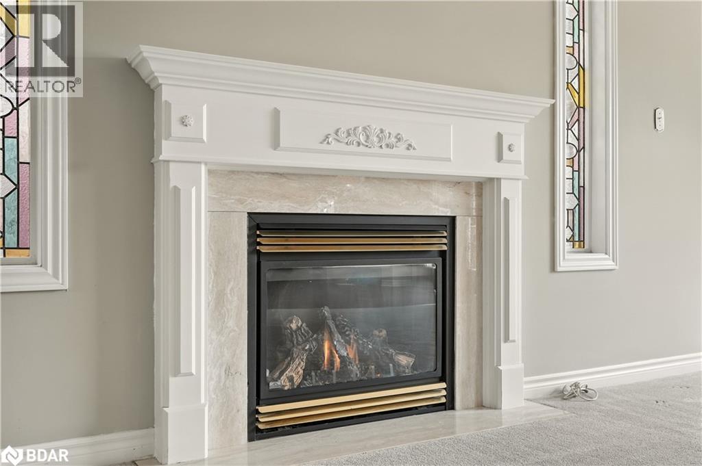 Photo 8 of 39 Lang Drive, Barrie ON