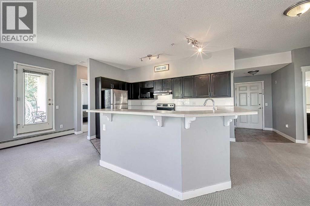 Single Family House for Sale in   Lincoln Way SW Lincoln Park Calgary 