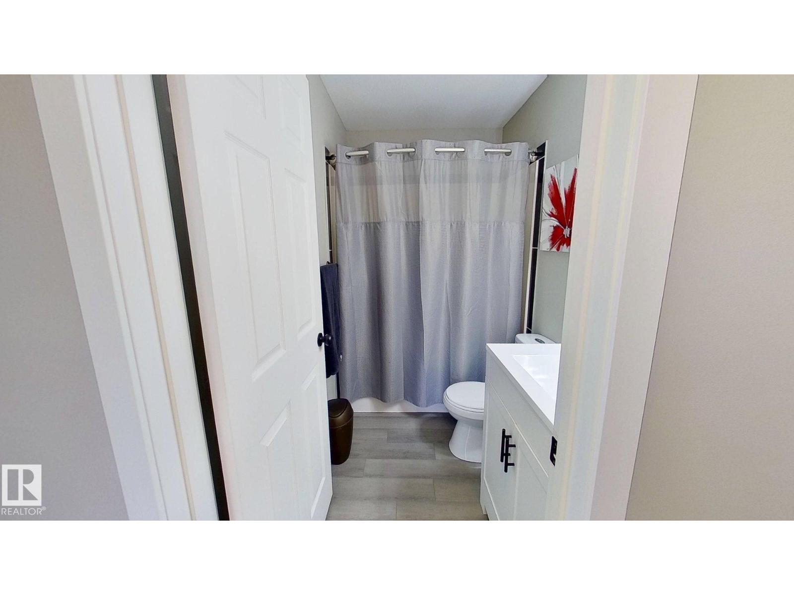 Photo 8 of 506 Athabasca Av, Fort Mcmurray AB