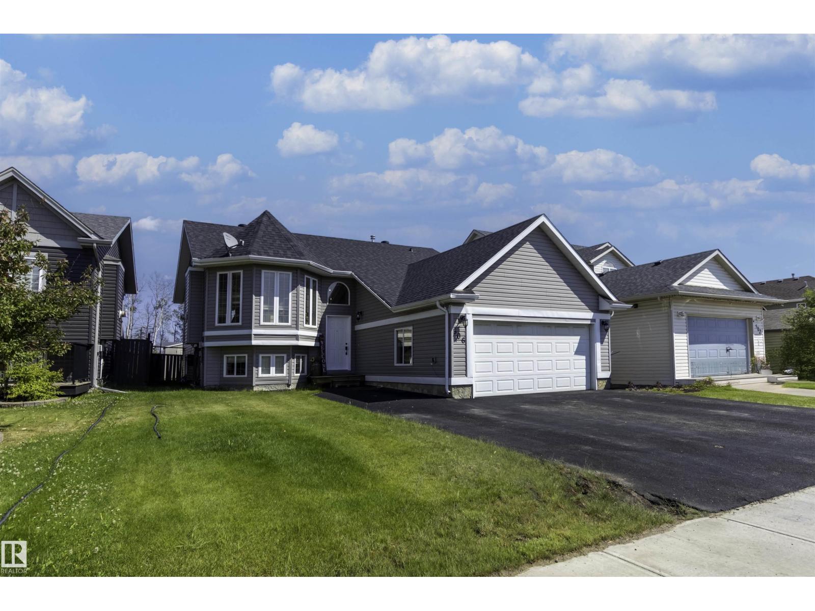 Photo 10 of 506 Athabasca Av, Fort Mcmurray AB