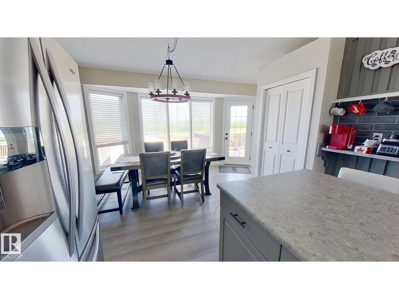 Photo 23 of 506 Athabasca Av, Fort Mcmurray AB