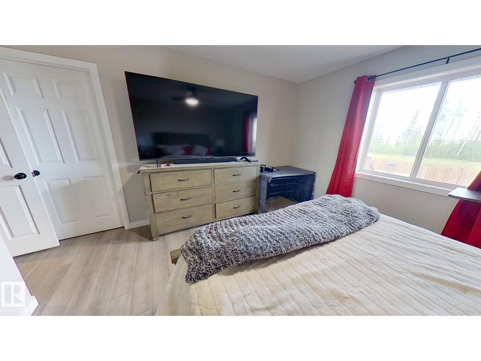 Photo 17 of 506 Athabasca Av, Fort Mcmurray AB