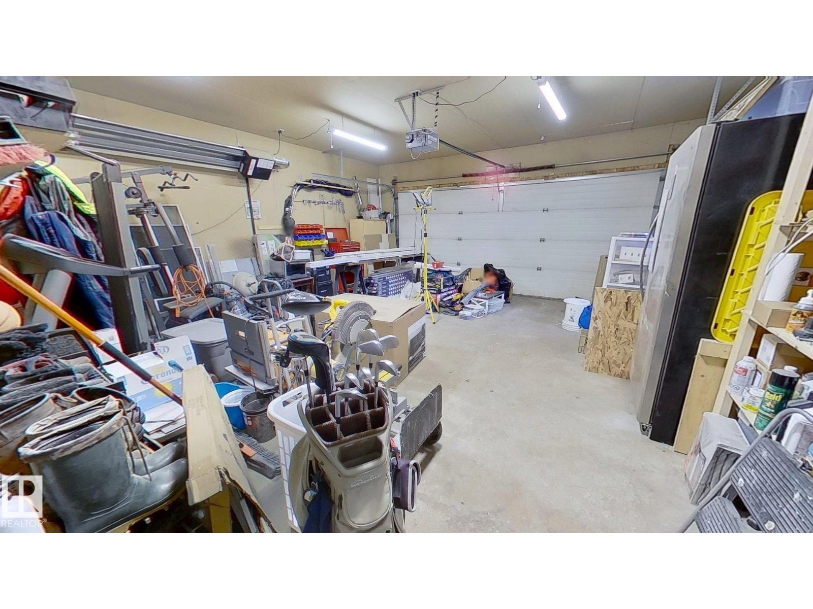 Photo 12 of 506 Athabasca Av, Fort Mcmurray AB