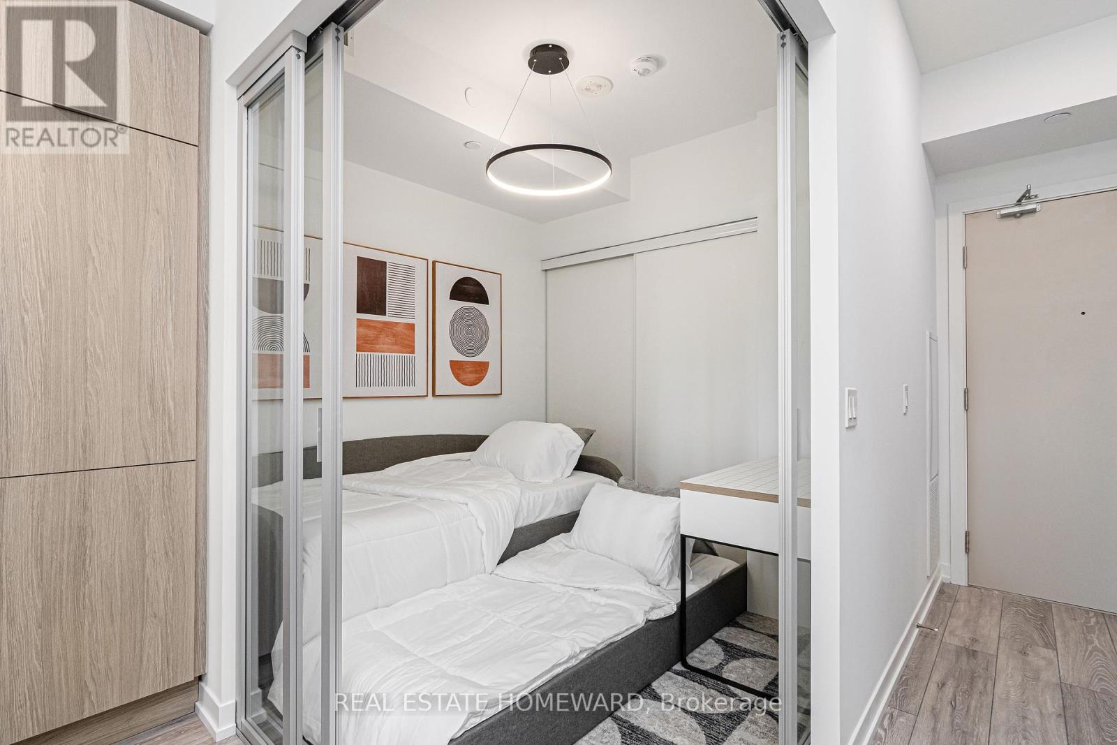 Photo 42 of 502 2020 Bathurst Street, Toronto ON