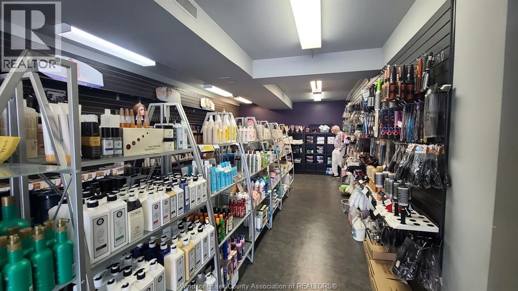 Photo 3 of 4640 Tecumseh Road East, Windsor ON