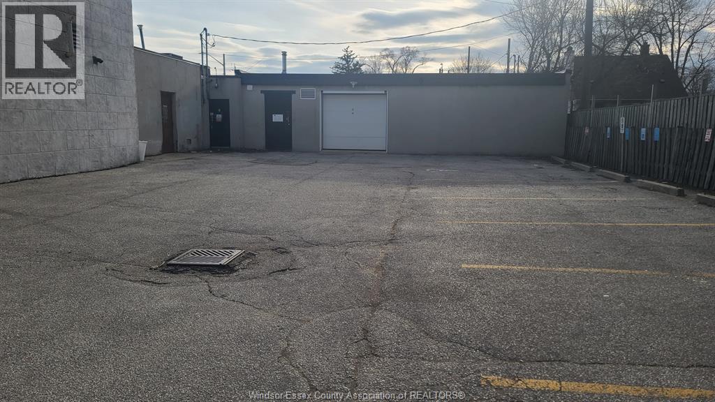 Photo 2 of 4640 Tecumseh Road East, Windsor ON