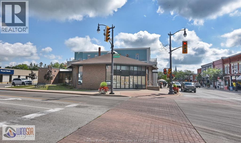 Photo 40 of 2 Main Street East, Kingsville ON