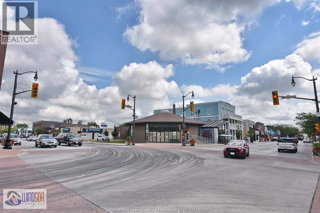 Photo 6 of 2 Main Street East, Kingsville ON